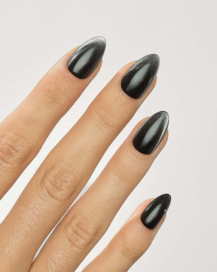 Black Cat Eye