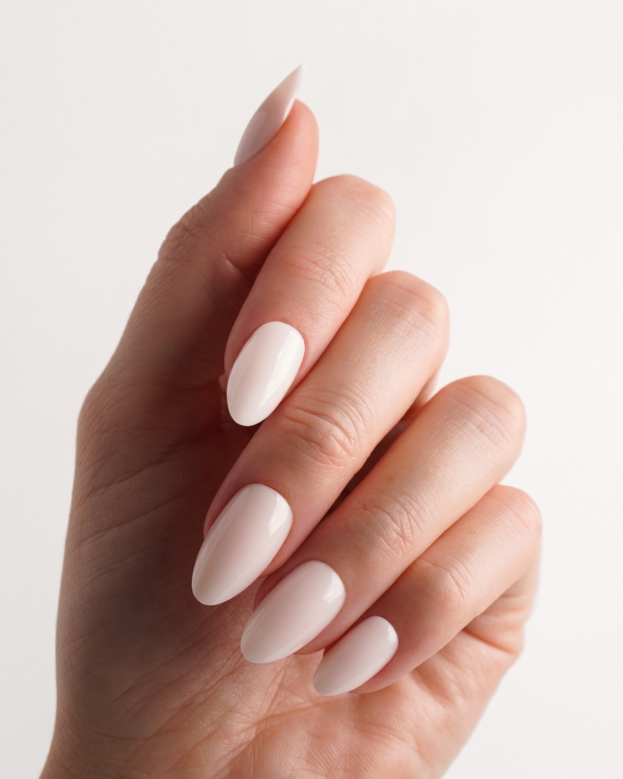 Pillow Talk Short Almond Soft Gel Press Ons - Doonails