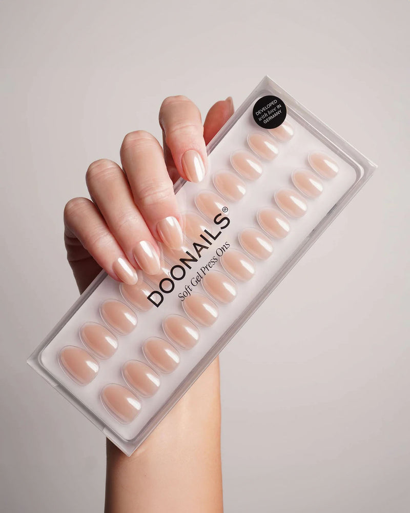 Prosecco Short Round Soft Gel Press Ons - Doonails
