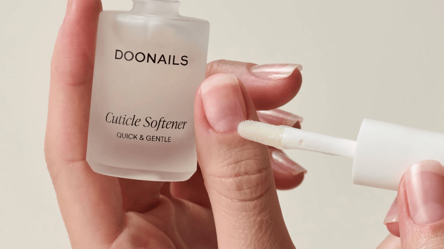 Nagelhaut richtig bearbeiten - Doonails