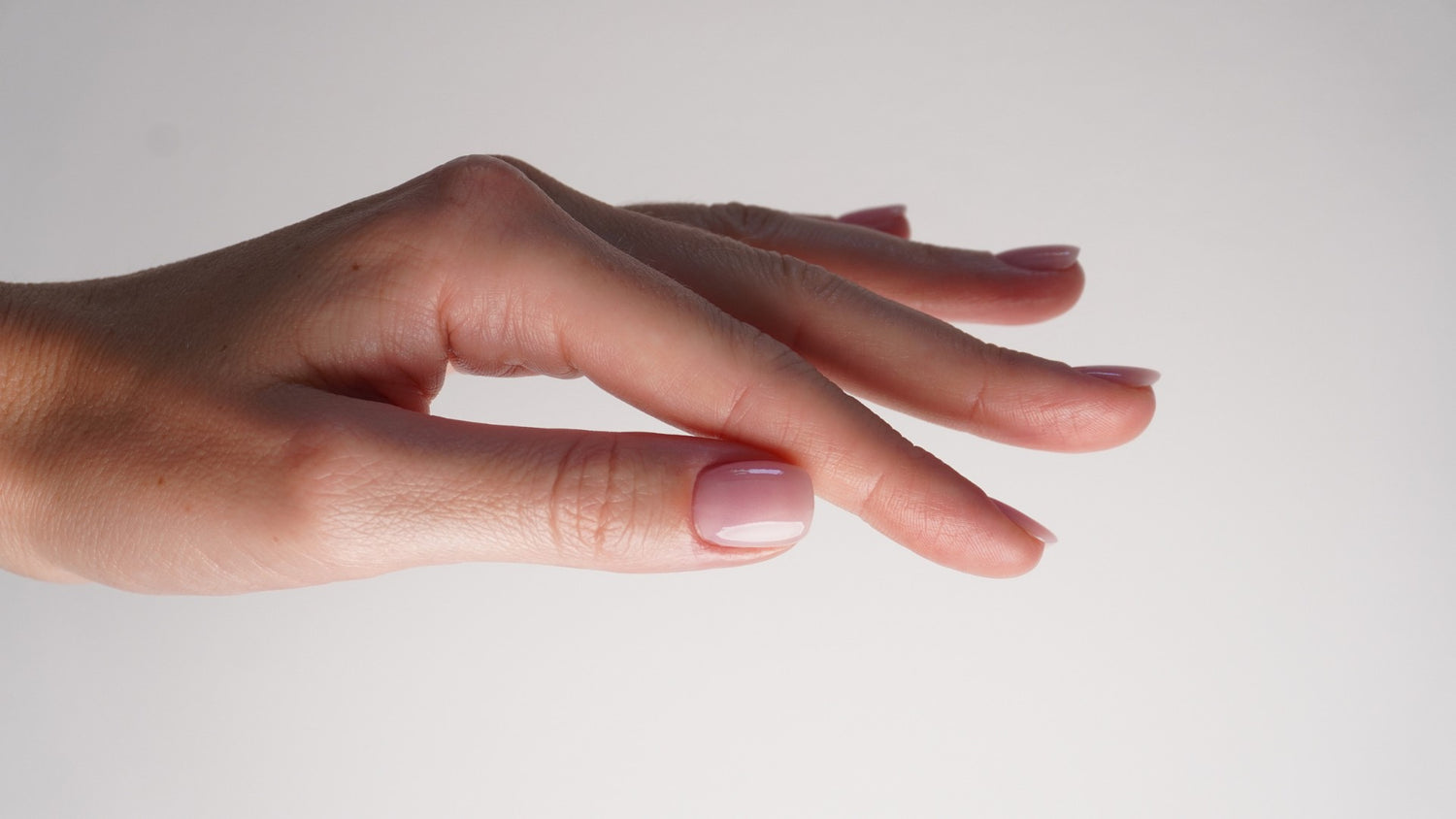 Take a Break: Nagelpflege in der Dipping-Pause