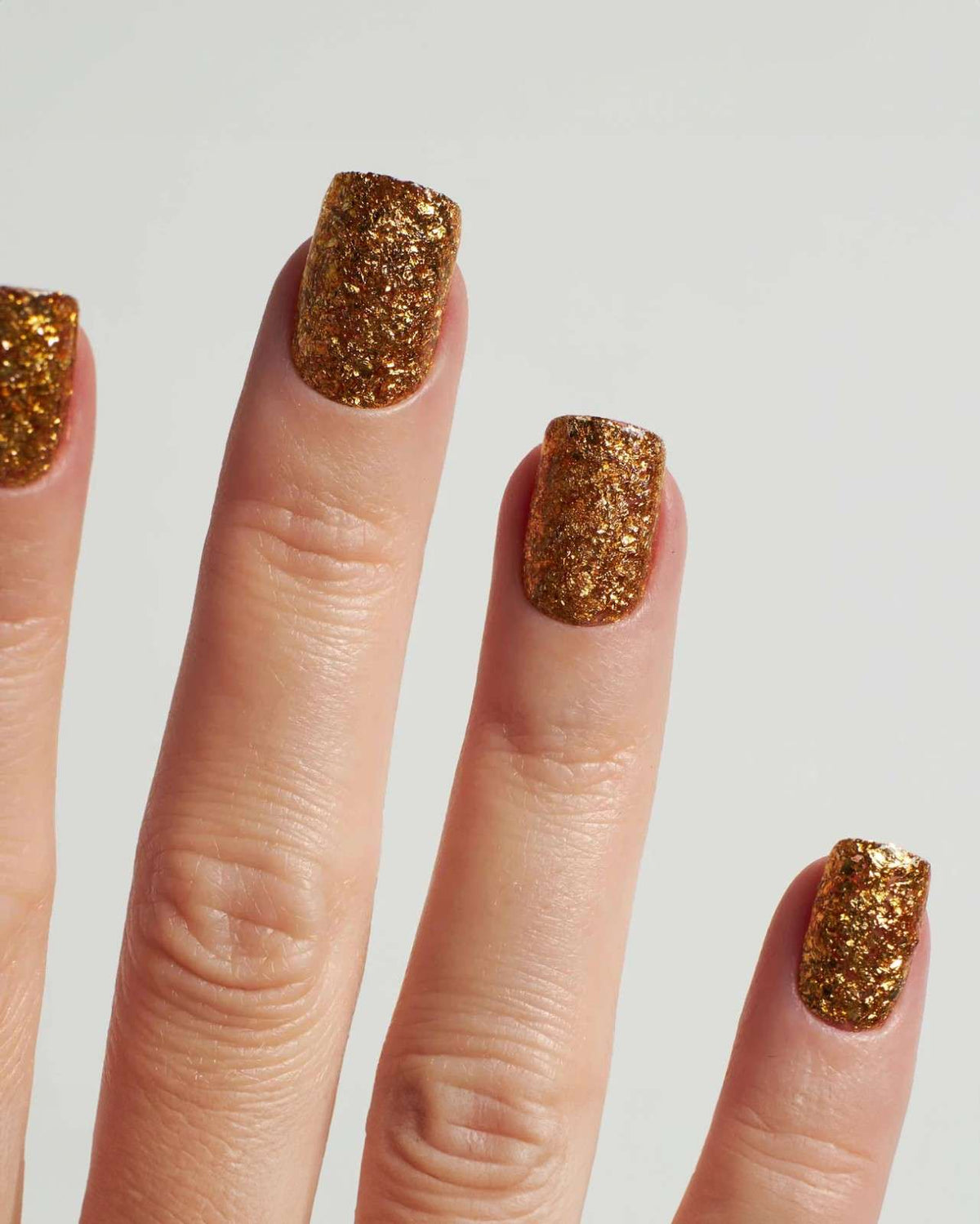 Golden Flakes Dipping Powder - Doonails