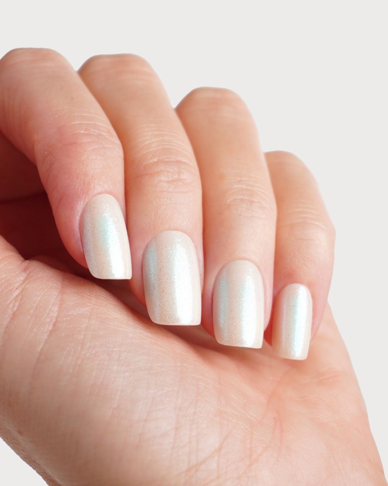 Arctic Glow Soft Gel Press Ons