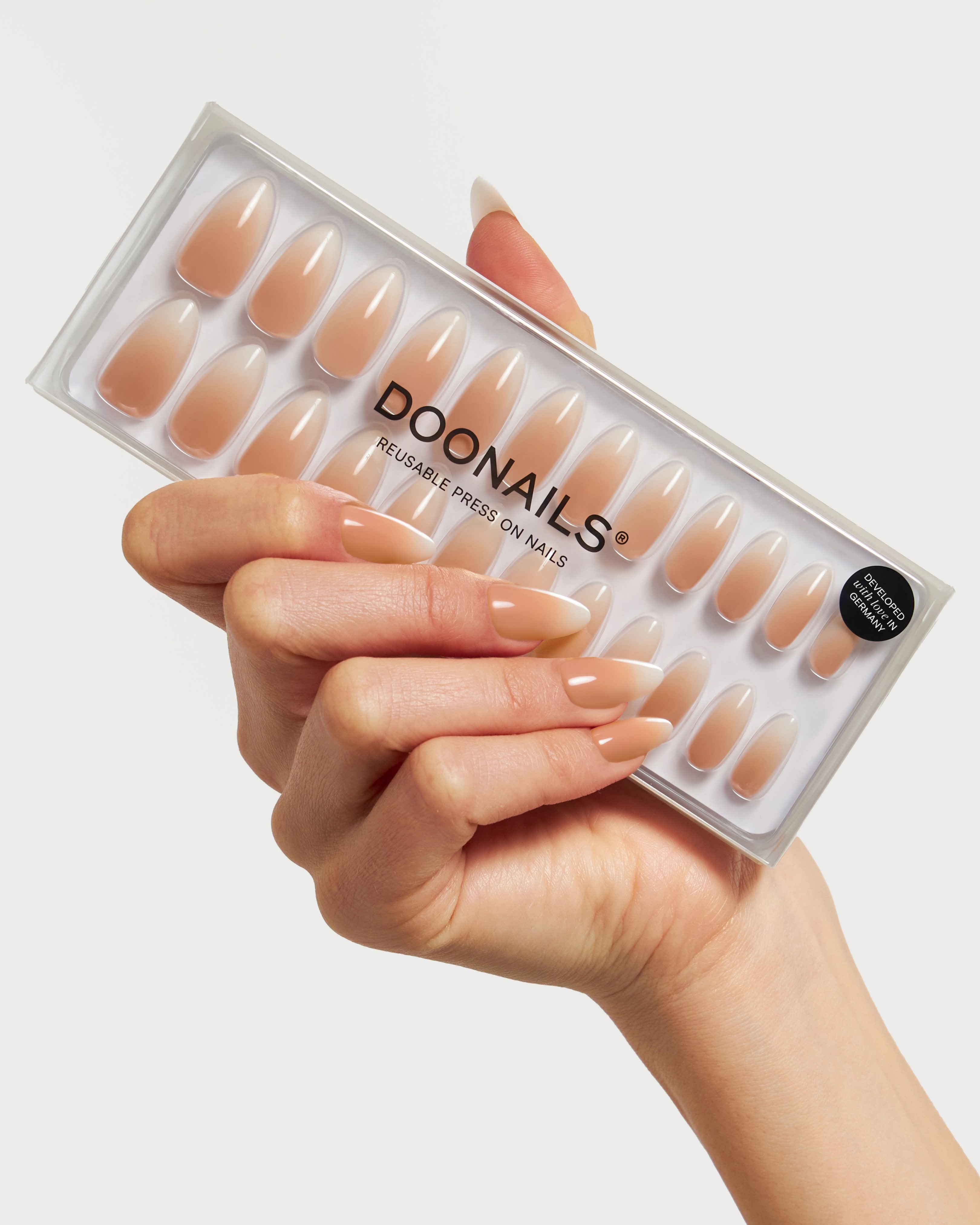 Babyboomer Medium Almond Soft Gel Press Ons