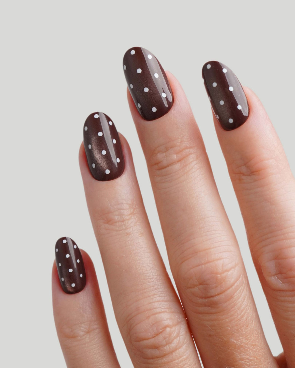 Brown Cat Eye Polka Dots Medium Round Soft Gel Press Ons