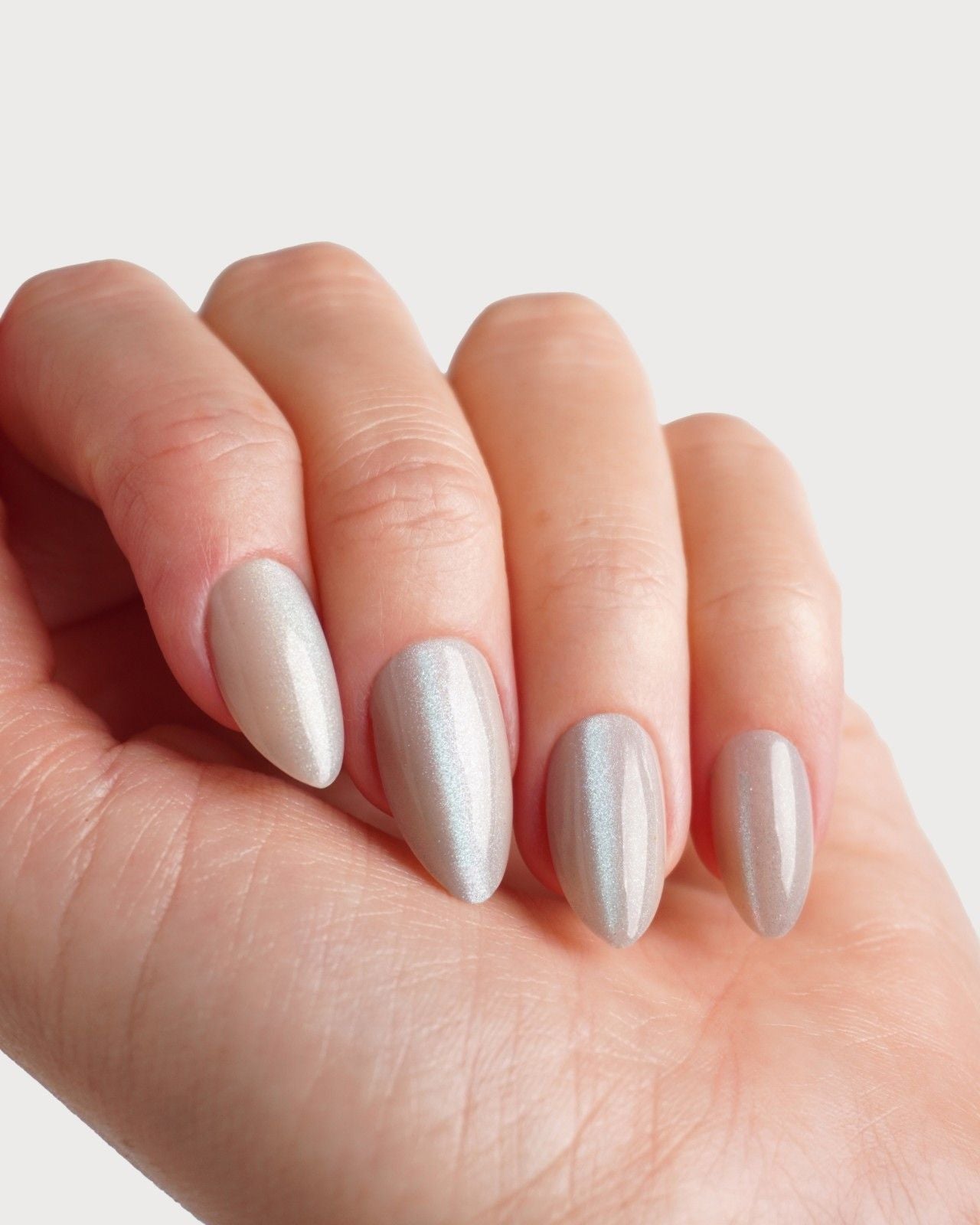 Frosty Cat Eye Soft Gel Press Ons