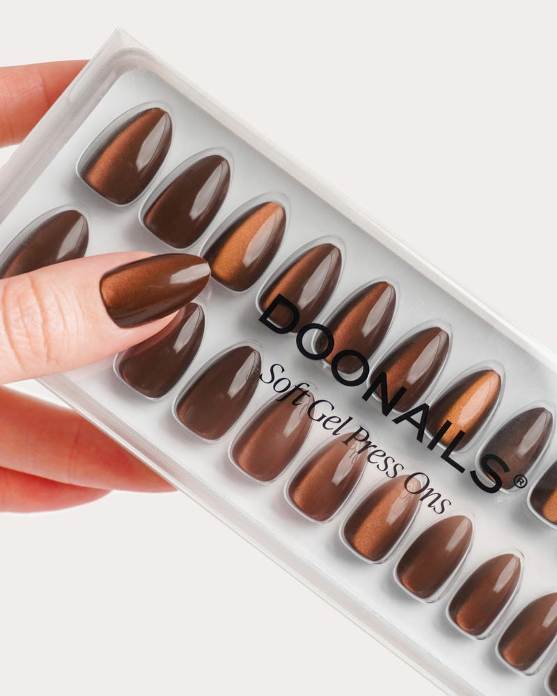 Glass Brown Cat Eye Short Almond Soft Gel Press Ons