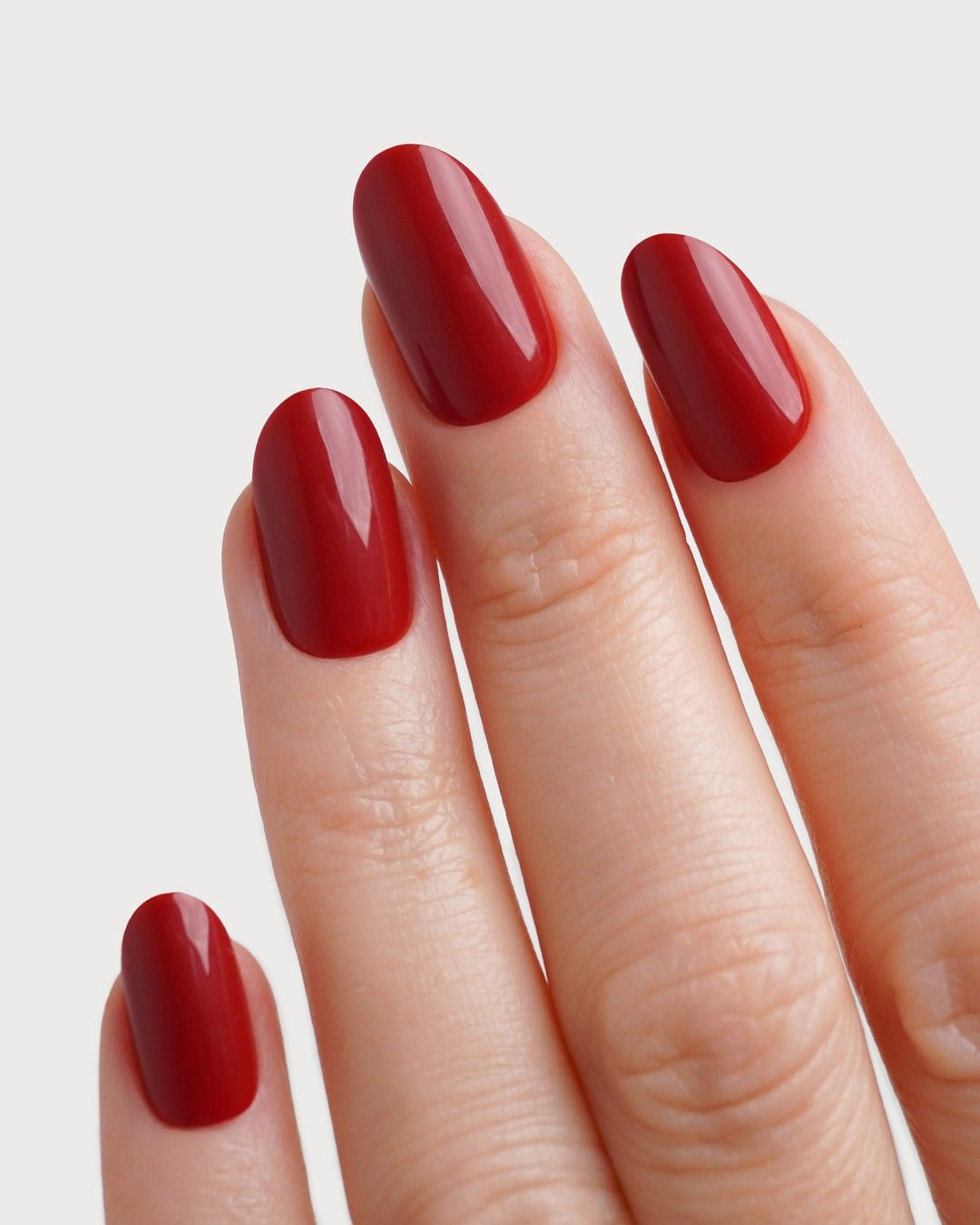 Heartbreaker Medium Round Soft Gel Press Ons