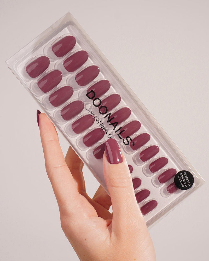 Bubblegum Medium Round Soft Gel Press Ons - Doonails