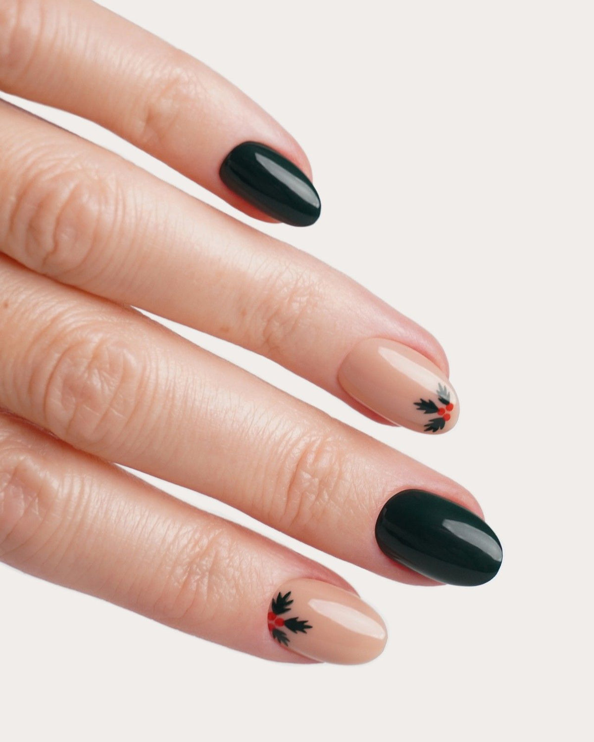 Mistletoe Kiss Limited Edition Soft Gel Press Ons