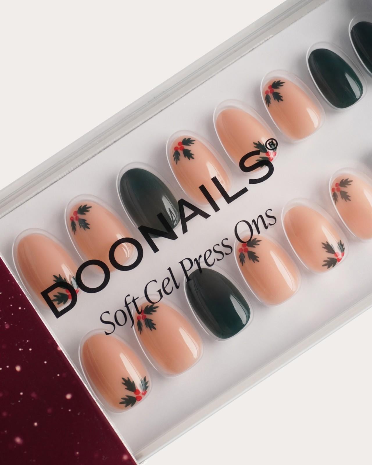 Mistletoe Kiss Limited Edition Soft Gel Press Ons