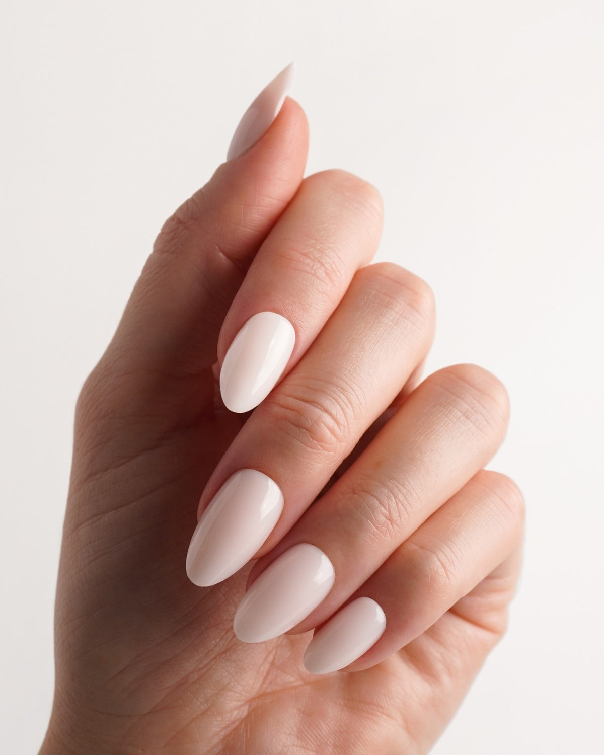 Pillow Talk Short Almond Soft Gel Press Ons - Doonails
