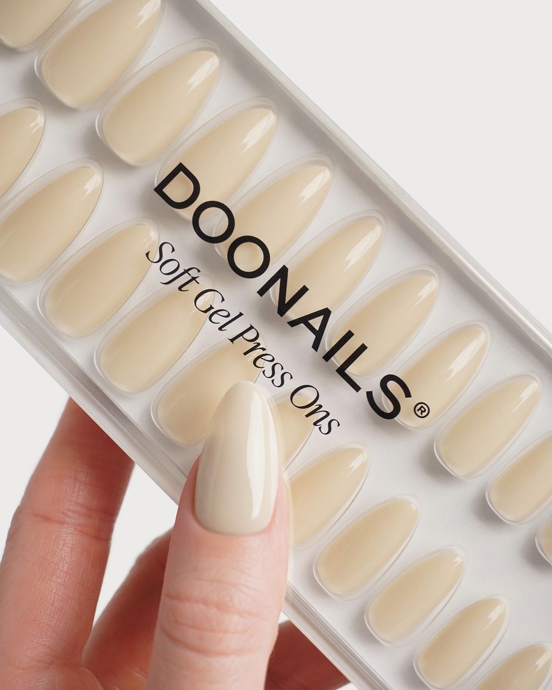 Vanilla Medium Almond Soft Gel Press Ons