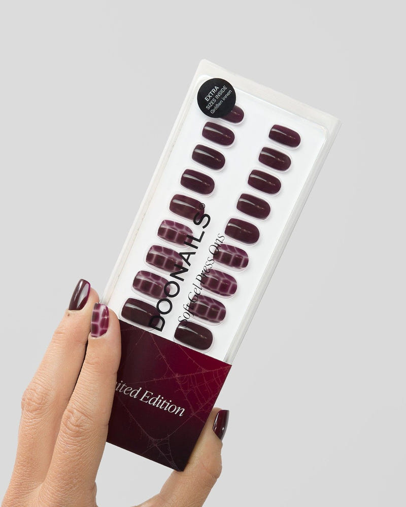 Limited Edition Venomous Plum Short Square Soft Gel Press Ons