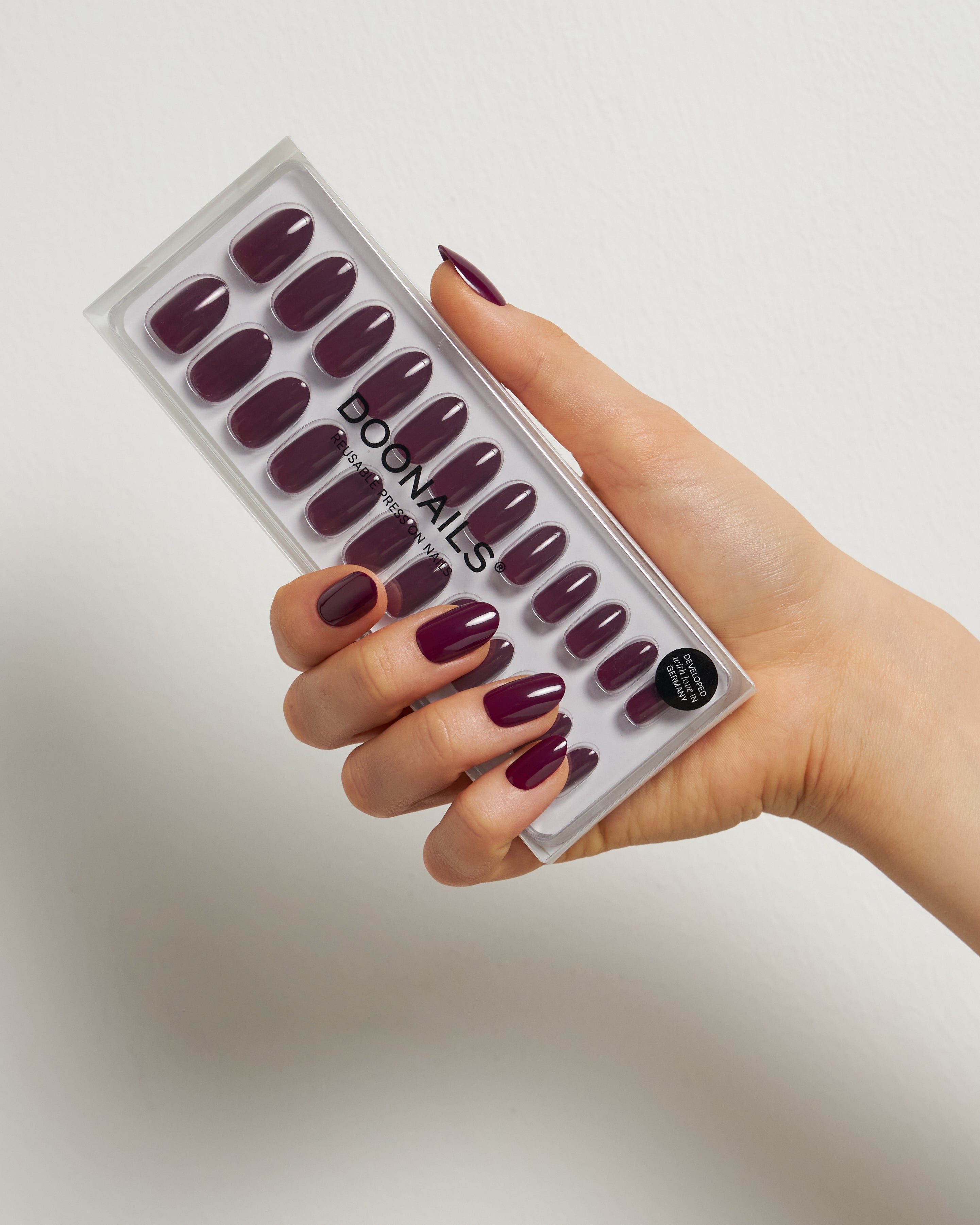 Color Bloom Set - Medium Round Soft Gel Press Ons