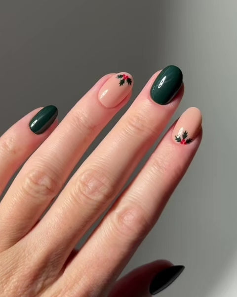 Mistletoe Kiss Limited Edition Soft Gel Press Ons